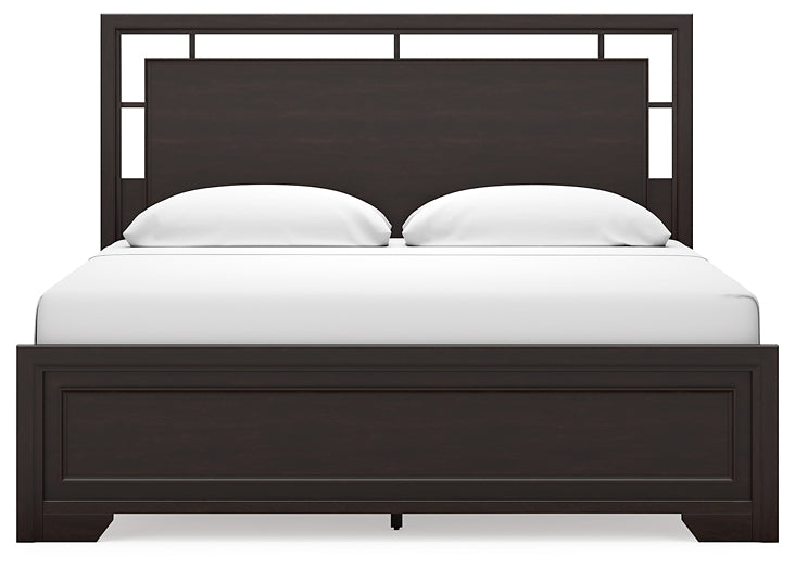 Covetown King Panel Bed with Mirrored Dresser and Nightstand