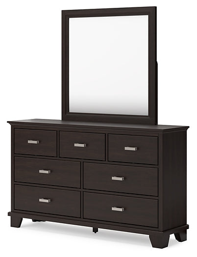 Covetown California King Panel Bed with Mirrored Dresser