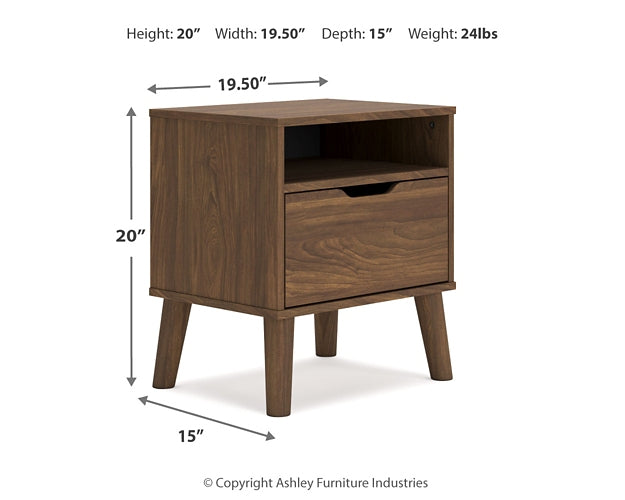 Fordmont Queen Panel Headboard with Dresser and Nightstand